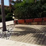 Feriehus Hibiscus Rosso Donnalucata (Sicily)